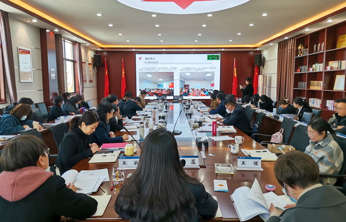 1675230956686844.jpg (小圖)述職現(xiàn)場(chǎng)1(拍攝者:郭思).jpg